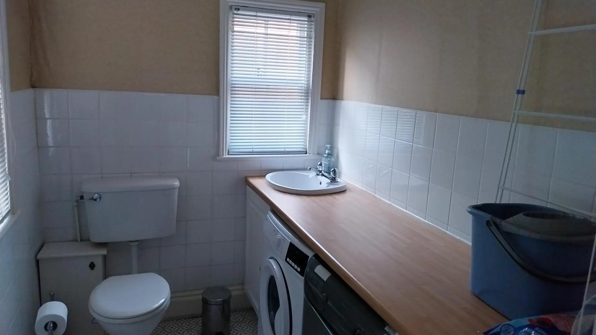 펜션 4 Bed House - Central 스카버러